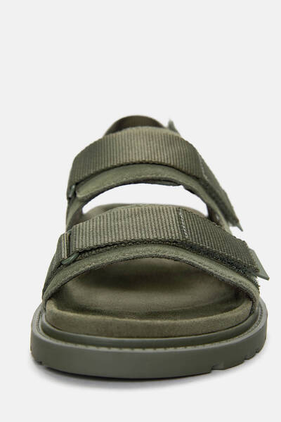 Pull & Bear Deri bantlı sandalet