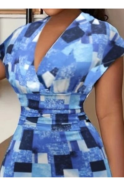 MODACO    Women's Short Sleeve Deep V Neck Diver Midi Dress