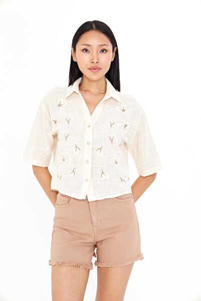 TIFFANY&TOMATO Çiçek Nakışlı Kısa Kol Keten Görünümlü Gömlek
