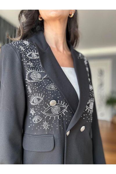 Atelier Derin Black Shiny Stone Eye Embroidered Jacket