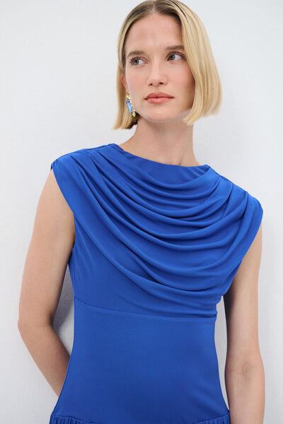 adL Mert Aslan Degaje Yaka Elbise