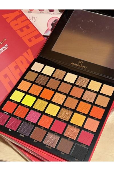 Harmony Beauty Harmony Eyeshadow Palette - 42 Colors with Enchanting Gradients and Professional Finishes