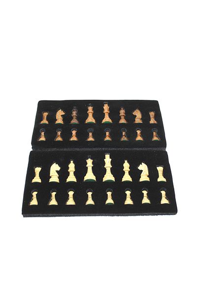 NEZADE STORE Wooden Chess Piece No 3