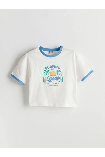 LC Waikiki Lcw Kids Ecru Crew Neck Girls T-Shirt and Shorts
