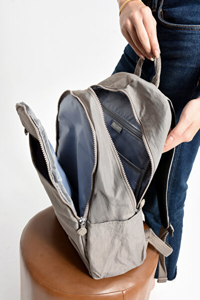 Just Polo Unisex Waterproof Imported Crinkle Fabric School Business and Travel Backpack with Laptop Compartment