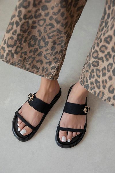 STRASWANS Zeus Women's Buckle Detail Daily Comfort Suede Slippers Black