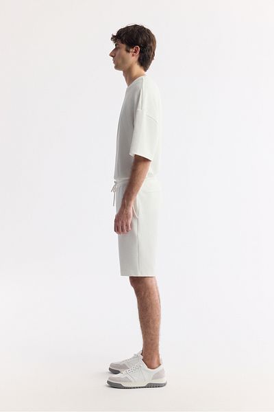 Avva Men's White Elastic Waist Lace up Side Pocket Jacquard Knitted Shorts A51Y3613