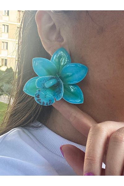 bijuxbymrv Big Flower Earrings