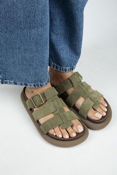 Manijero (Hicks) Women's Genuine Leather Buckle Banded Khaki Slippers