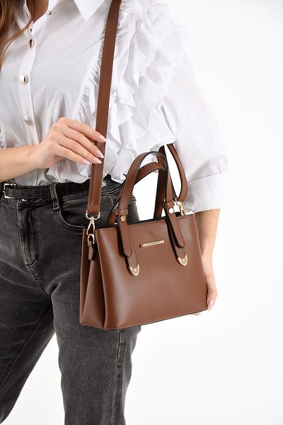 H&D COLLECTİON حقيبة يد وكتف مبطنة بتفاصيل حزام مزدوج و4 أقسام 1425