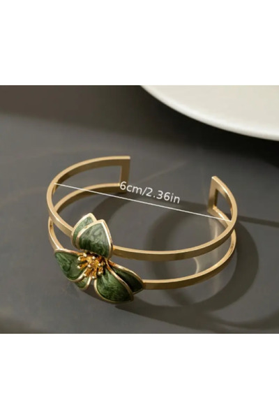 SE Jewellery Collection Selin Ersoy Kadın Gold Renk Çiçek Figürlü Bileklik – Yeşil & Beyaz Renk Seçenekli 6 cm Şık Model