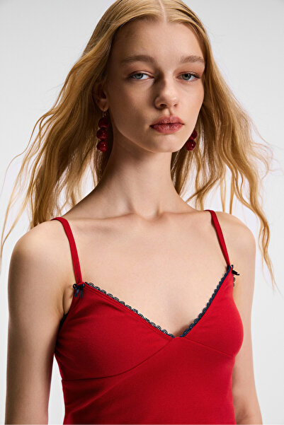 GRIMELANGE VELISTRA Kadın Üçgen Göğüs Kuplu Dantel Detaylı Ayar Askılı Kırmızı Atlet
