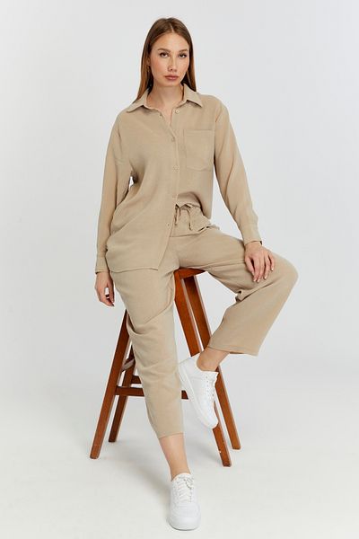Bolivente Women's Beige Wide Leg Woven Trousers