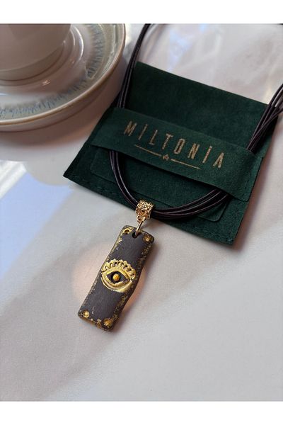 Miltonia Ceramic Processing Handmade Leather Design Necklace