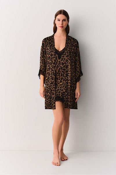 SUWEN Lioness Dressing Gown
