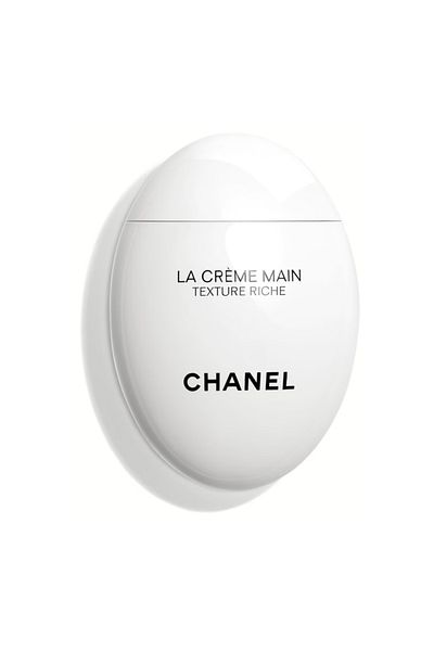 Chanel LA CRÈME MAIN TEXTURE RICHE محسّن لتغذيّة وحماية وإشراق اليدين والأظافر 50 مل