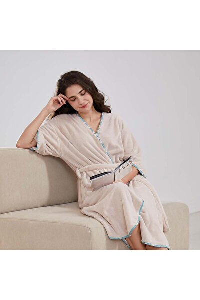 REEFI Elegant beige bathrobe from Revi