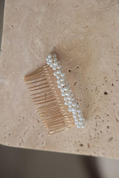 İstoria Bridal Pearl Gold Comb Buckle, Engagement-Marriage Hair Accessory (8cm)