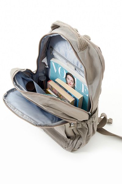 Just Polo Unisex Waterproof Imported Crinkle Fabric School Business and Travel Backpack with Laptop Compartment