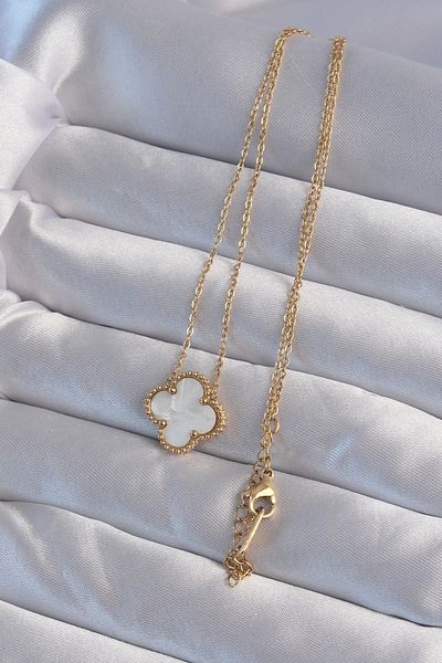 Generic 316L Steel Gold Color White Pearlescent Clover Necklace