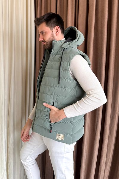 ModaPlaza Men's Hooded Puffer Vest