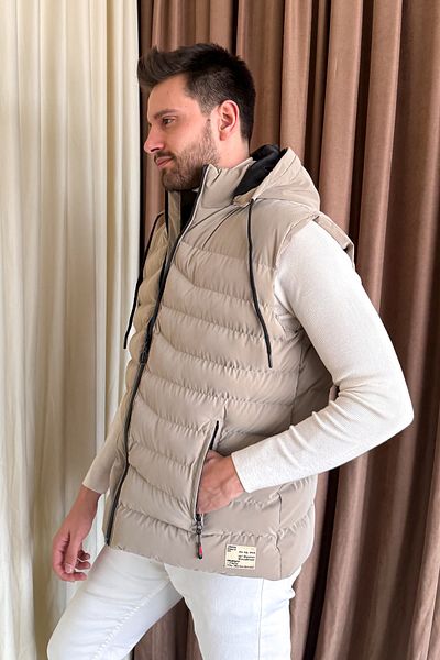 ModaPlaza Men's Hooded Puffer Vest