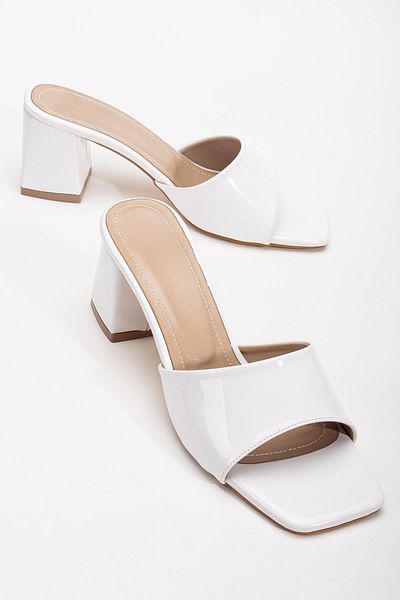 Dilimler Ayakkabı Patent Leather and Plain Tekband White Patent Leather Women's Heeled Slippers
