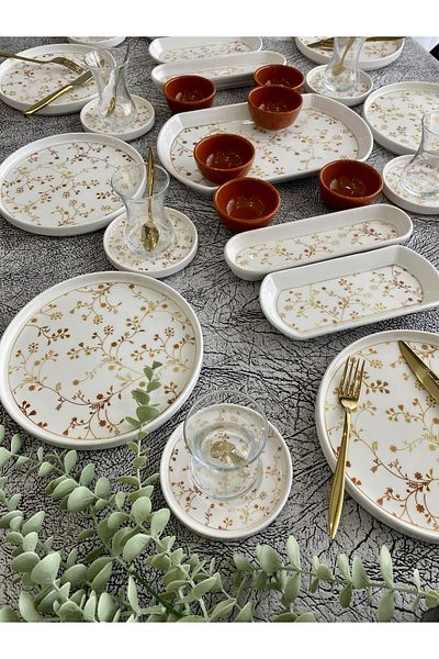 Borser Gold Eliz 27 Piece Breakfast Set for 8 People