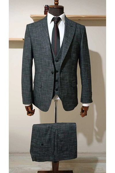Querinca Crushed Vest Suit (Collar Ornament and Tie)
