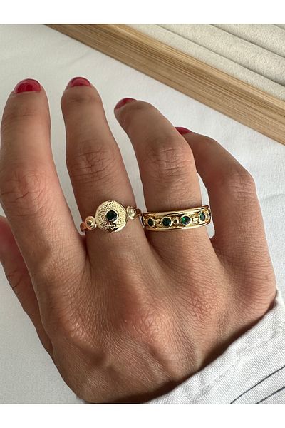 ringbox Set of 2 Green Stone Locket Rings