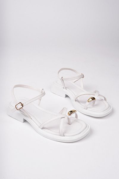 meyra'nın ayakkabıları Sandale Flip Flops cu cruce cu detaliu inel alb pentru femei