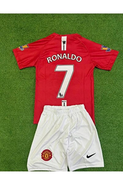 yenteks Cristiano Ronaldo 2008 Manchester United Çocuk Forma Takımı 4'lü Set Çorap+Bileklik Hediyeli