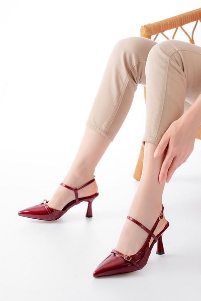 İNFON Infon K-6722 Burgundy Patent Leather Buckle Detailed Pointed Toe Women's Shoes