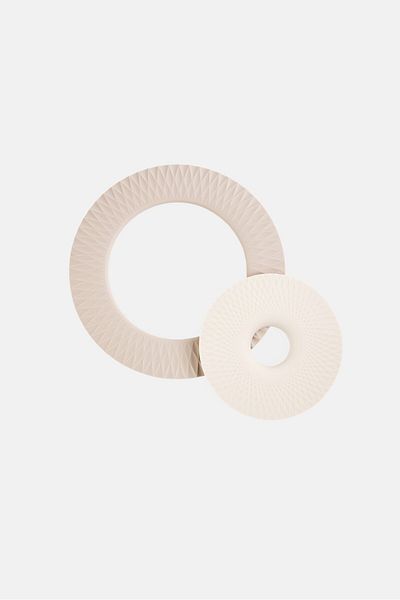 Catherine Malandrino 2 Pieces Nesting Silicone Trivets, Multicolor