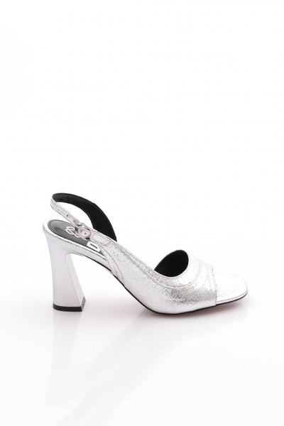 DGN 804 Pantofi cu toc pentru femei