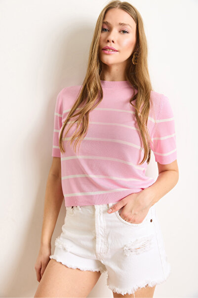 Olalook بلوزة نسائية منسوجة من الفسكوز مخططة باللون الوردي والأبيض BLZ-19002985