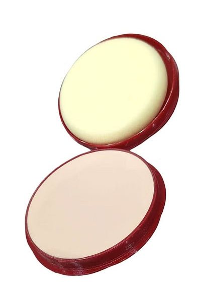 Kokuryu Summer Cake Cherry Pink Water Powder evens out skin tone.