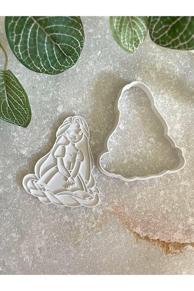By Selen Suyolcu Rapunzel Cookie Stamp and Cutter - 8cm