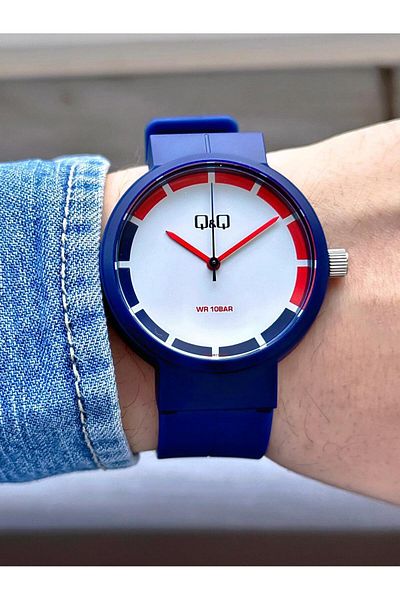 Q&Q Waterproof Plastic Cord Men Wrist Watch
