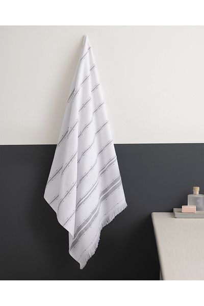 Madame Coco Gastonne Cotton Bath Towel - White/Gray - 75X150 cm