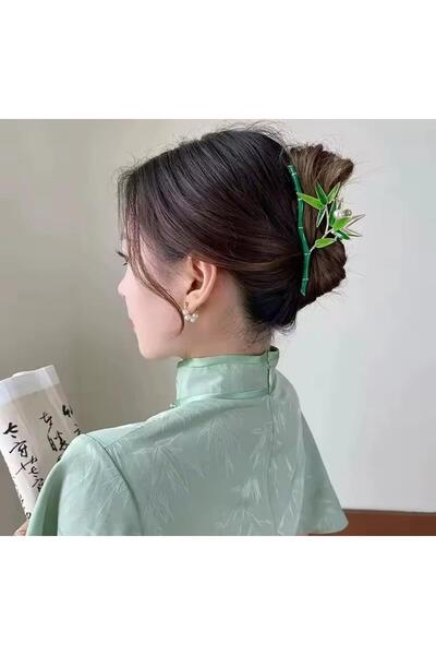 Madam Nora Bamboo Pattern Large Metal Latch Buckle