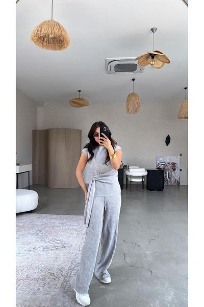 Buket Teke Gray Tie-Up Wrap Suit