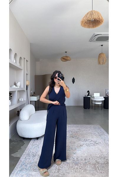 Buket Teke Navy Blue Double Breasted Aerobin Suit