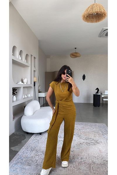 Buket Teke Mustard Tie-Up Wrap Suit