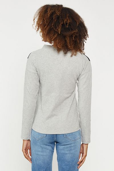 Hopoi Women's Color Block V-Neck Blouse