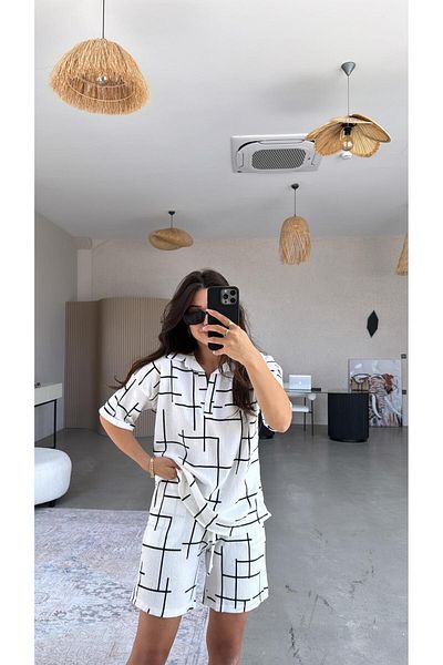 Buket Teke White Black Striped Collar Wrap Shorts Blouse Set