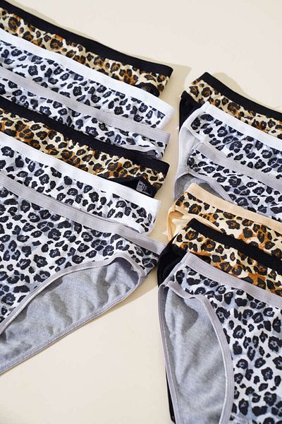 BEYAZTOPTAN 100% BUMBAC PASSION FEMEII LEOPARD 12 PIECE ASSORTIMENT BIKINI CHILOȚI ( 0740 )