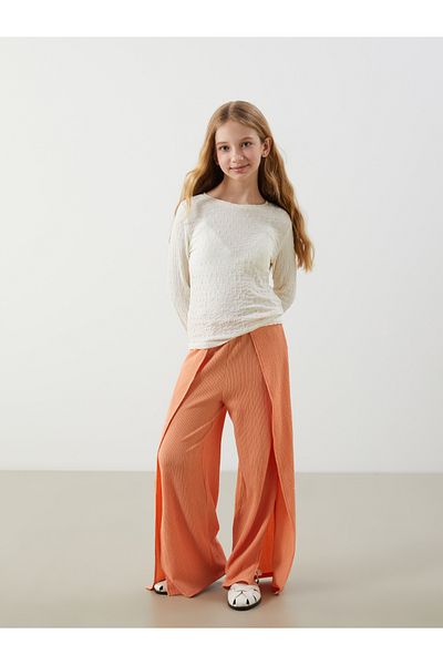 LC Waikiki Crew Neck Textured Girl's Crop T-Shirt