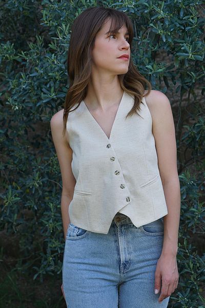 Defne&Apollon İpekçilik Natural Textured Linen-Cotton Vest – Asymmetric Button and Back Tie Detail