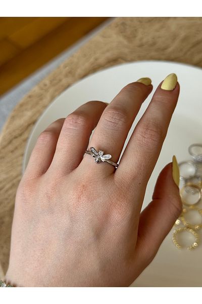Ephyra Adjustable Silver Color Stone Bee Ring